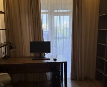3-комн. квартира, 83 м², 3/10 этаж