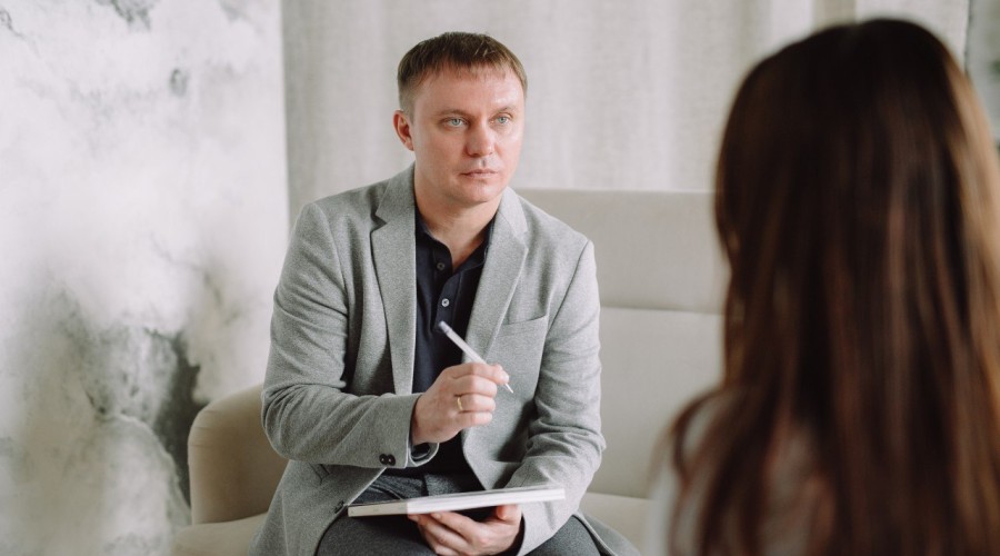 Психолог Дмитрий Плотников: Решение психосоматических и эмоциональных проблем за один прием